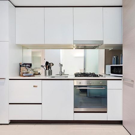 Complete Host Leopold Apartments 멜번 외부 사진